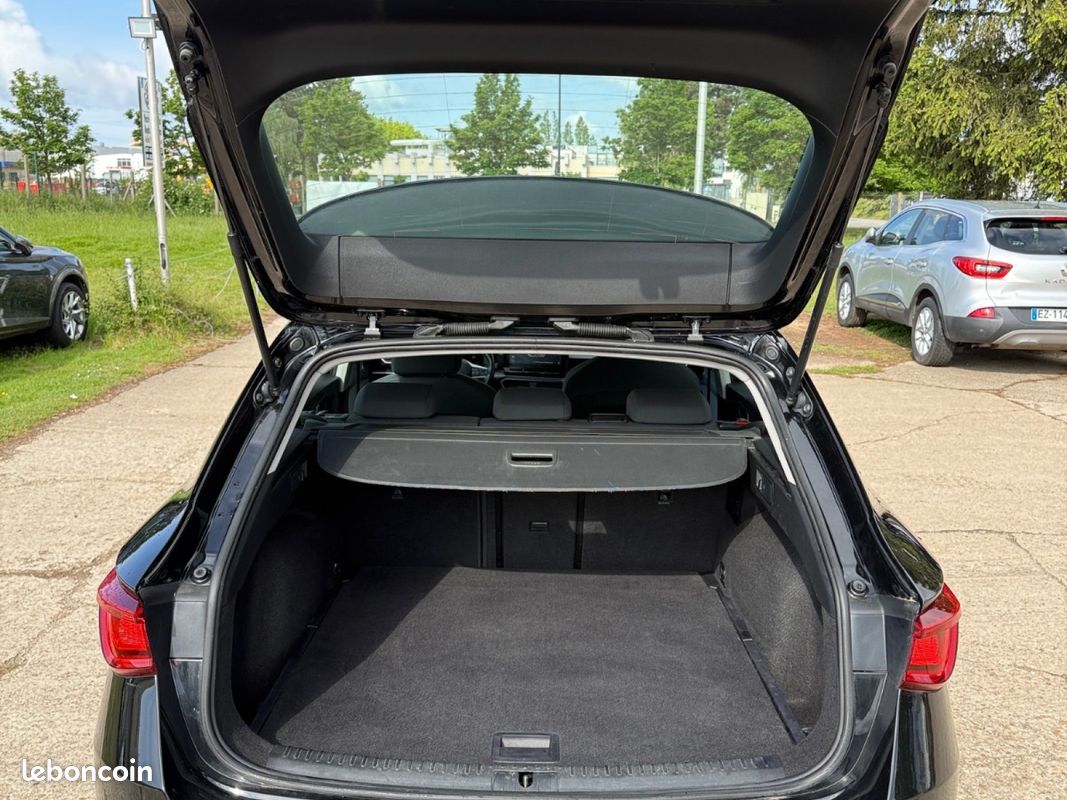 SEAT LEON SPORTSTOURER 1.0 eTSI 110 DSG7 Business TVA RECUPERABLE (image 8)
