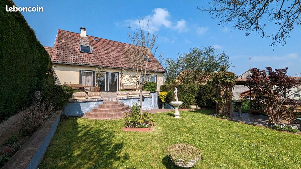Maison 7 pièces 145 m² · à Luzarches · 145 m² · 429 000 €