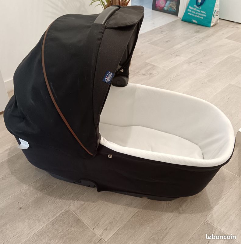 Ensemble Nacelle + Poussette +Siège auto Chicco (image 2)