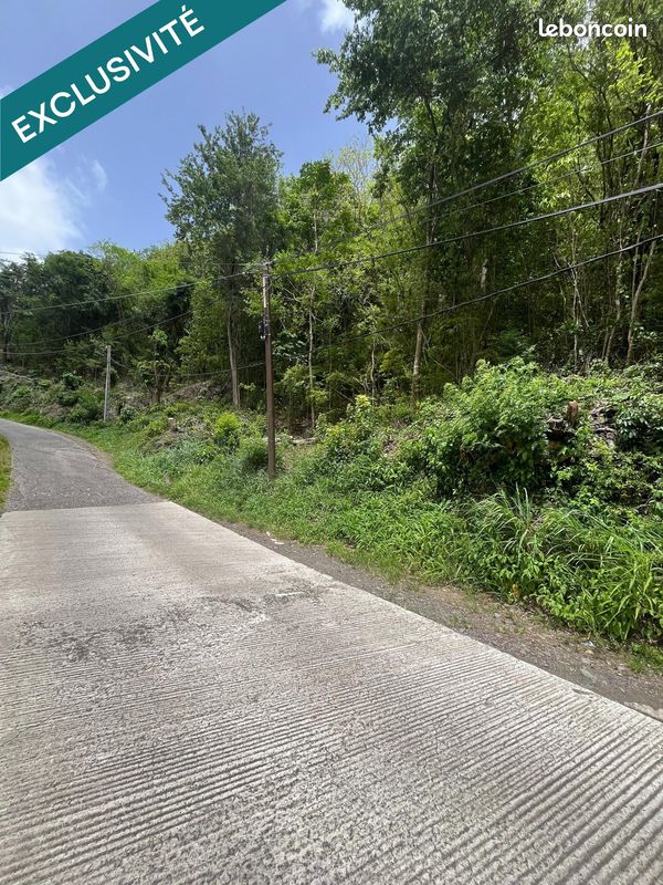 Terrain 6148 m² · à Rivière-Pilote · 6 148 m² · 135 000 €