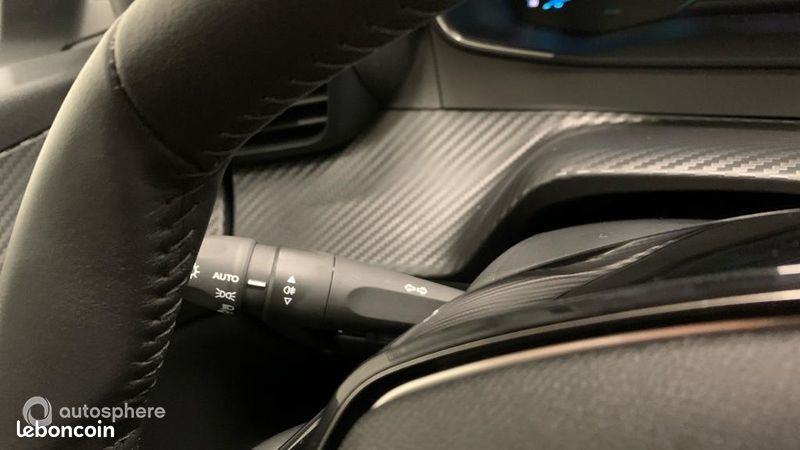 Peugeot 208 1.2 Hybrid 110ch Style e-DCS6 (image 23)