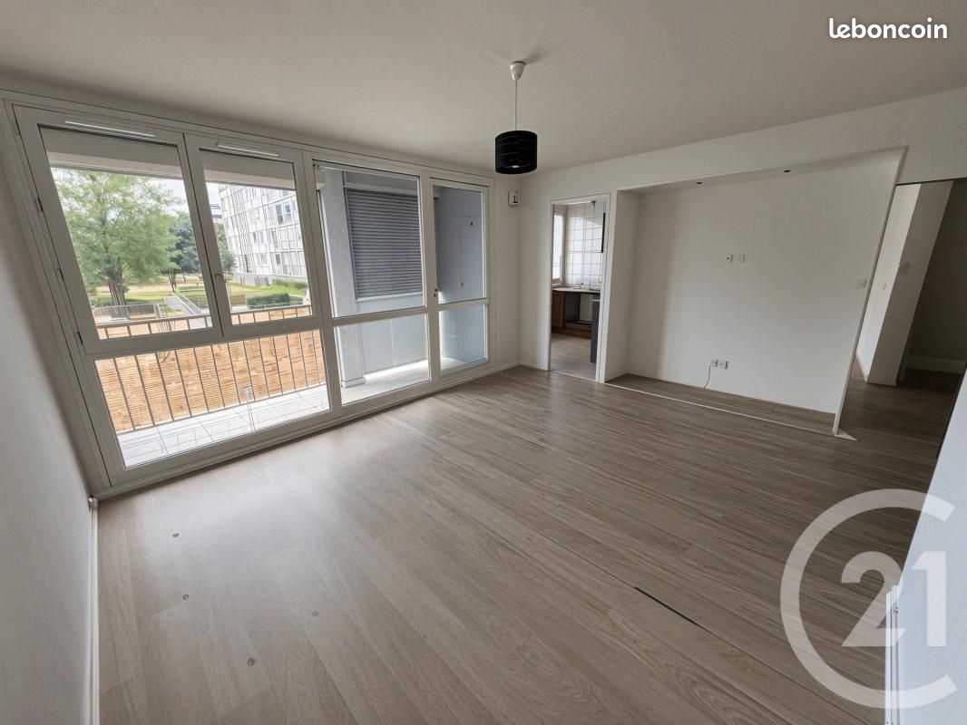 Appartement 3 pièces 53 m² · à Vénissieux · 53 m² · 856 €/mois