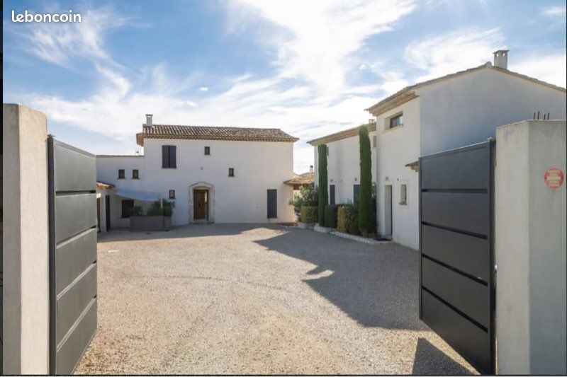 Maison 5 pièces 90 m² · à Pertuis · 90 m² · 1 890 €/mois