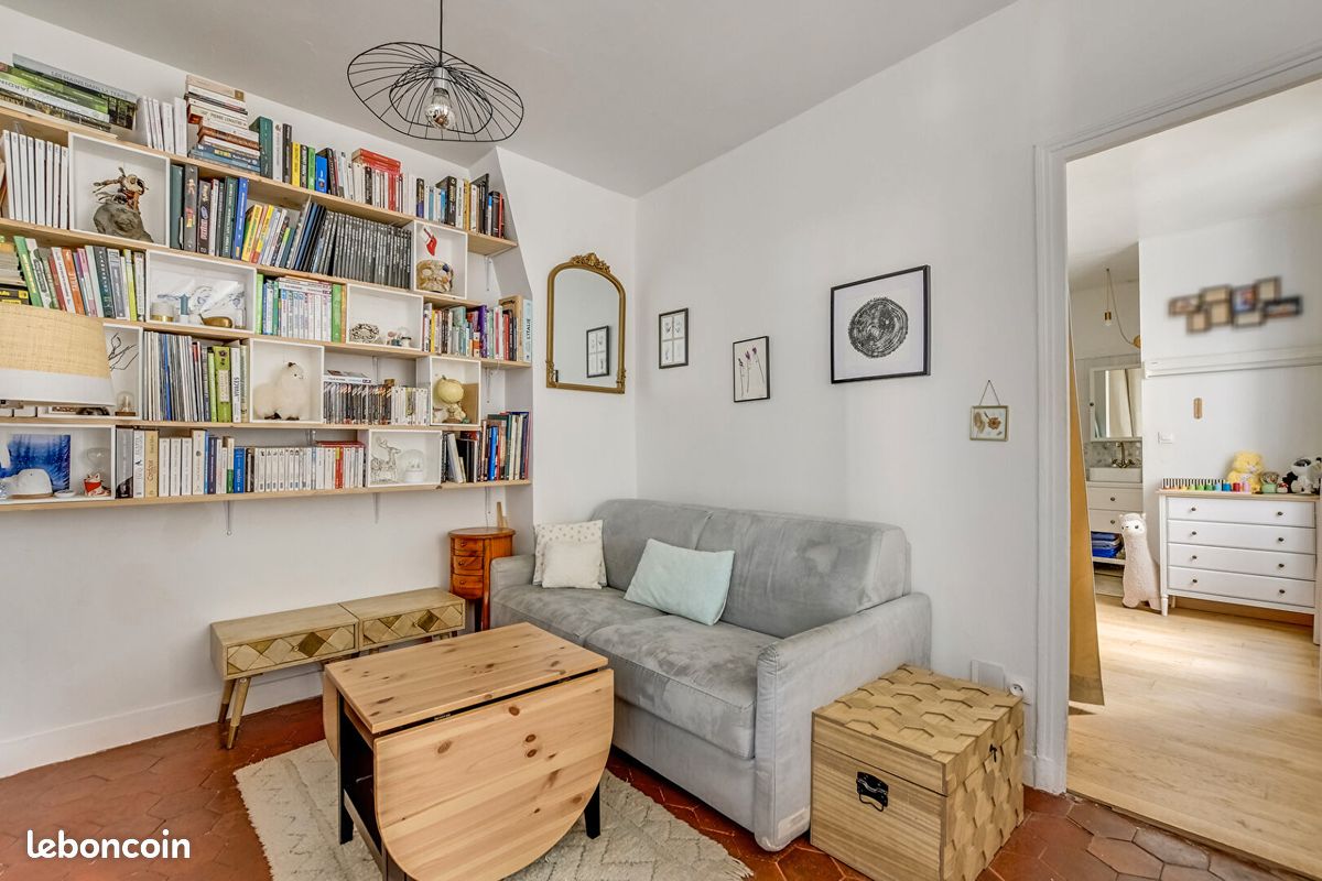 Appartement 2 pièces 31 m² · à Paris · 31 m² · 275 000 €