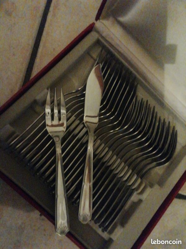 Service à poisson (image 2)