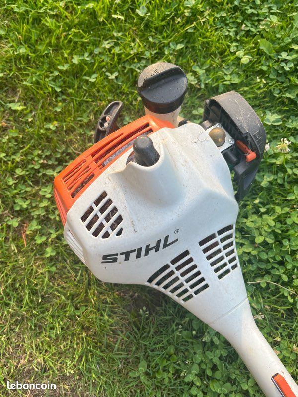 Débroussailleuse stihl FS38 (image 1)