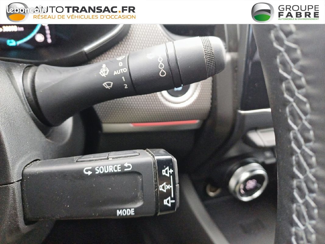 RENAULT Arkana E-Tech hybride 145 - 22 Techno (image 13)