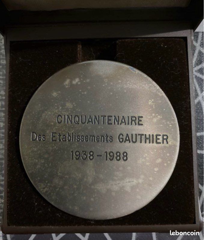 Médaille 137g (image 2)