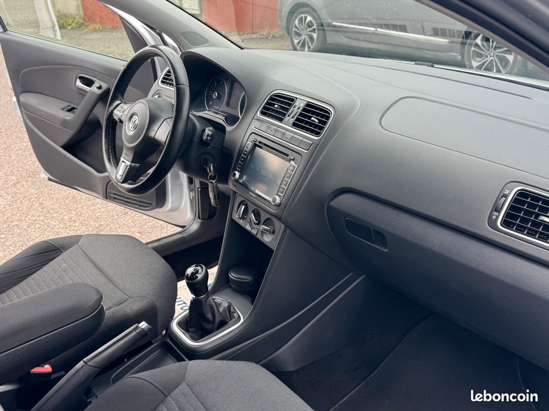 Volkswagen Polo 1.6 TDI 90cv Comfortline (image 4)