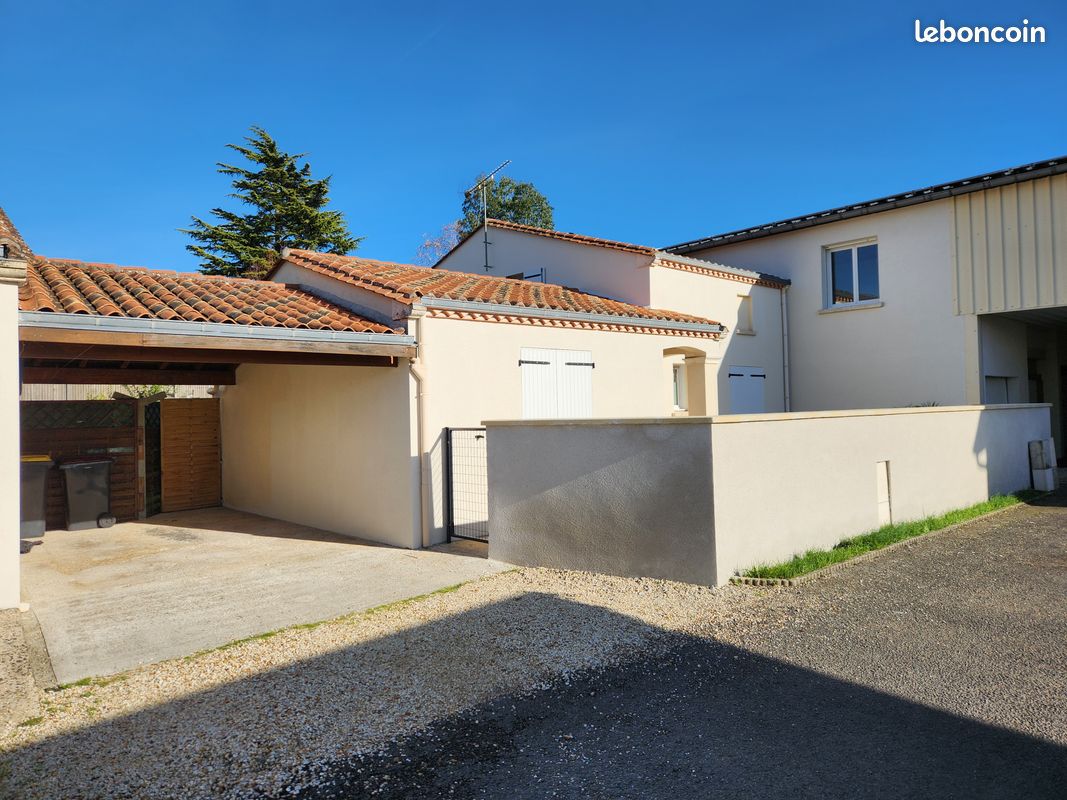 Maison 6 pièces 118 m² · à Gond-Pontouvre · 118 m² · 169 000 €