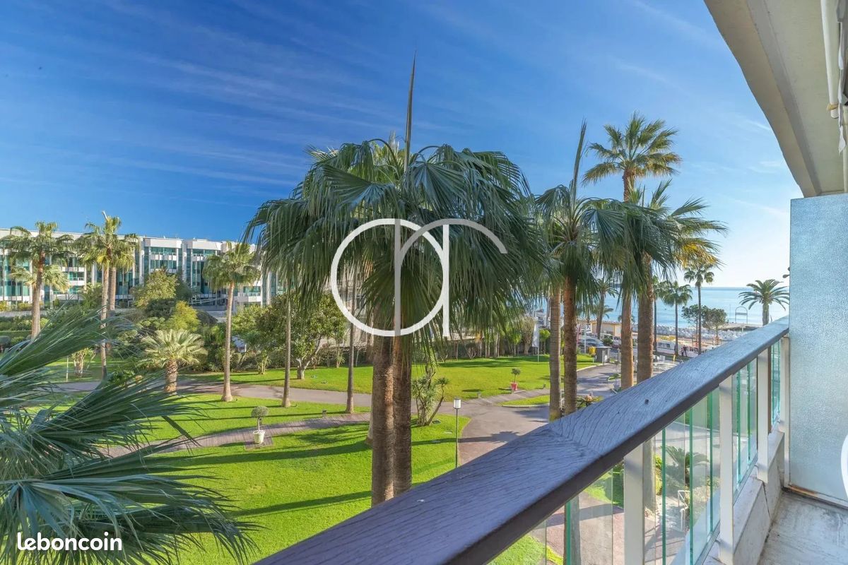 Appartement 1 pièce 31 m² · à Cannes · 31 m² · 585 000 €