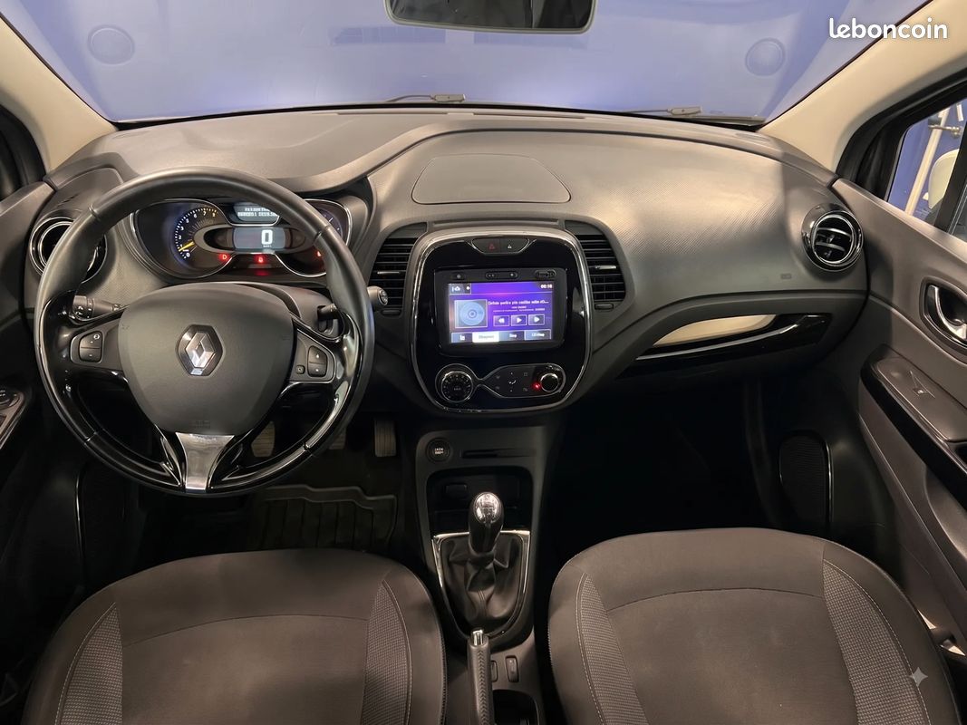 RENAULT Captur 0.9 tce 90ch ZEN - 2015 - Faible kilométrage (image 12)