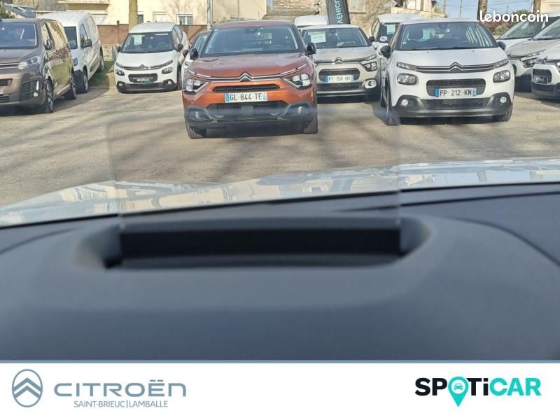 Citroen C4 BlueHDi 130ch S&S Feel Pack EAT8 (image 17)