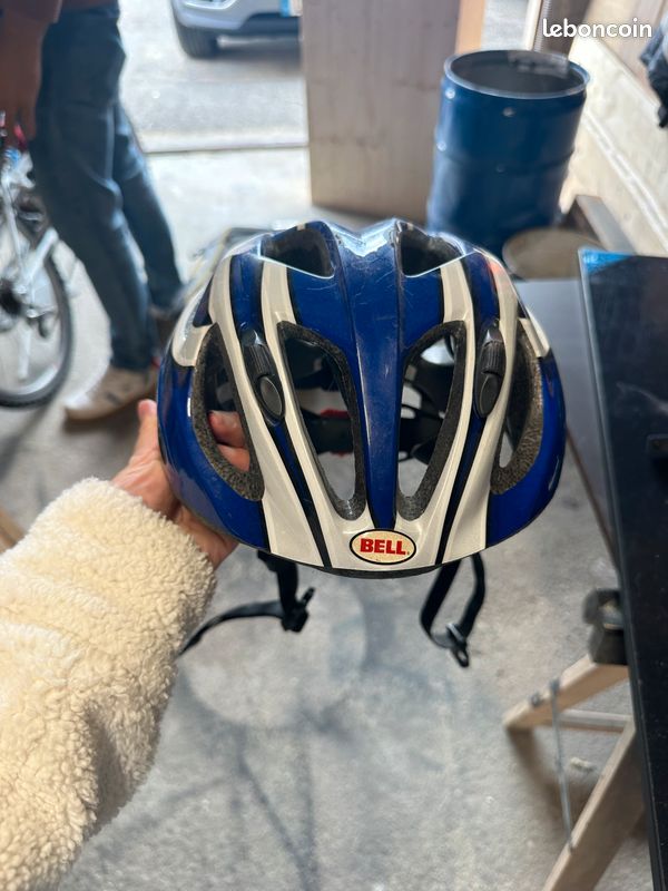 Casque vélo (image 1)