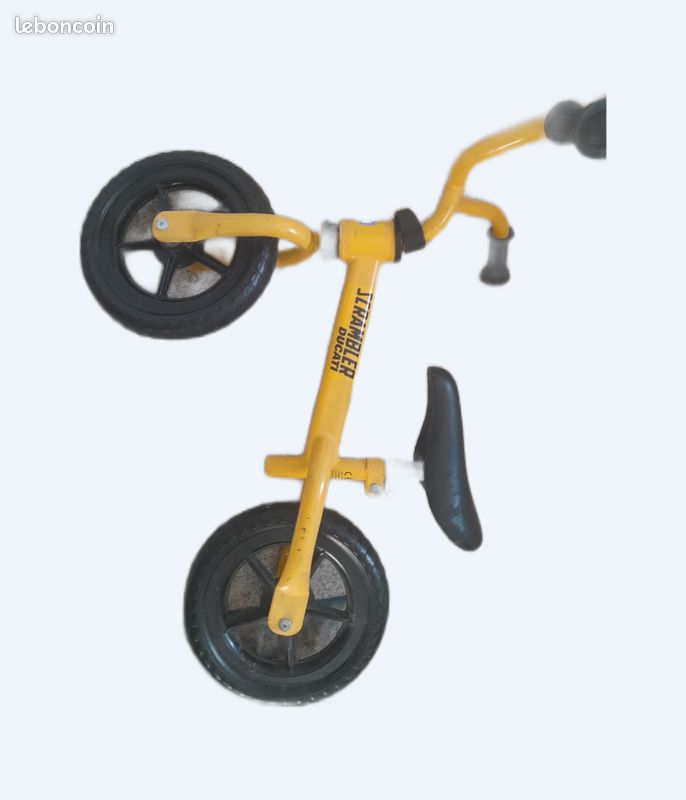 Tricycle (image 1)