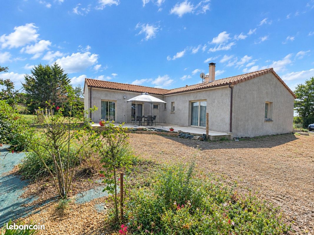 Maison 7 pièces 135 m² · à Argentonnay · 135 m² · 199 500 €