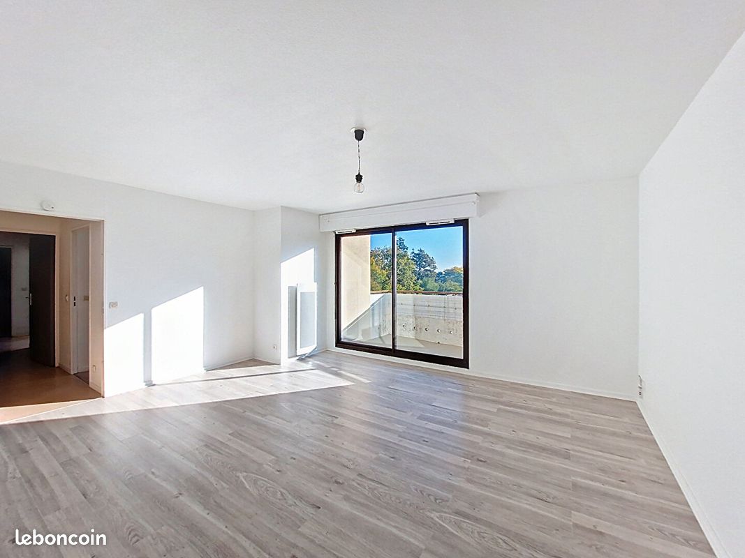 Appartement 3 pièces 72 m² · à Mérignac · 72 m² · 980 €