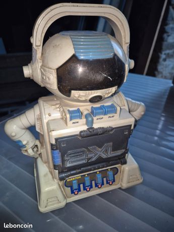 Lecteur Cassette Vintage Tiger 2 XL De 1992 – Robot En Plastique, état Fonctionnel