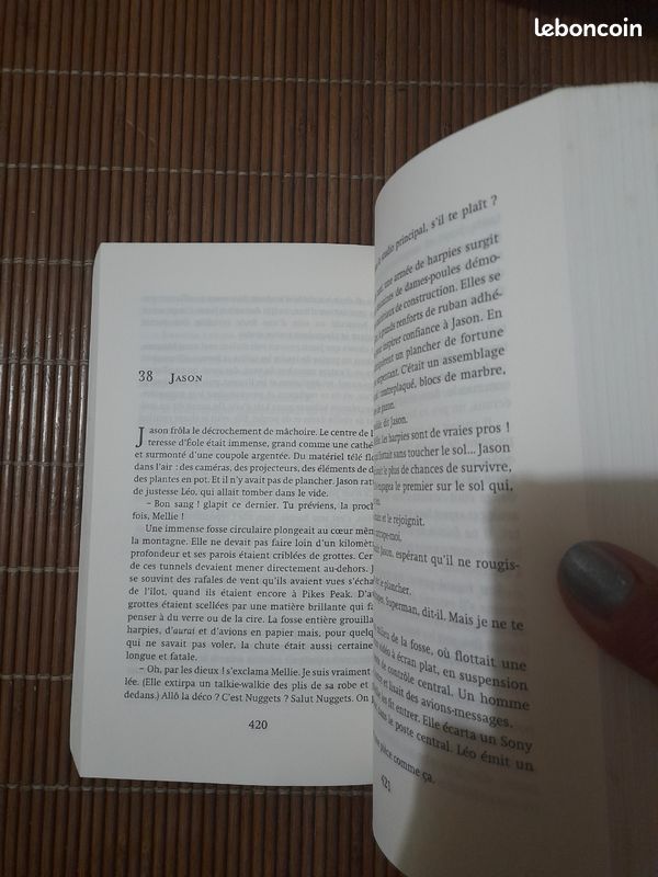 đ HĂ©ros de lâOlympe â Tome 1 : Le hĂ©ros perdu âïž Rick Riordan â TrĂšs bon Ă©tat (TBE) (image 4)
