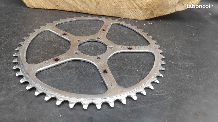 Pédalier vélo vintage noir singlespeed 44 dents pour axe carré