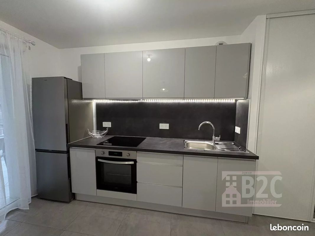 Appartement 3 pièces 60 m² · à Grenoble · 60 m² · 1 050 €/mois