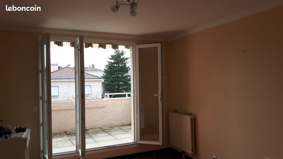 Appartement 53 pièces 98 m² · à Annonay · 98 m² · 670 €/mois