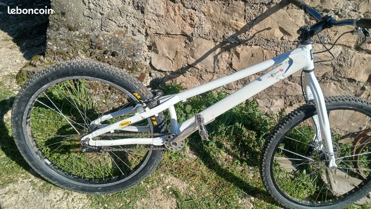 VTT Trial Freed 2 26 Pouces - Très Bon état - VTT D'occasion Fonctionnel