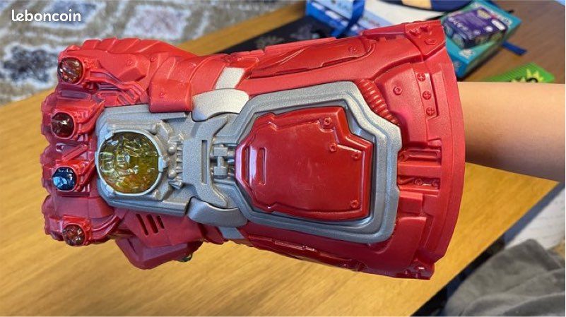 UrMsun Gant pour les Avengers avec lumières LED, gant Thanos (image 3)