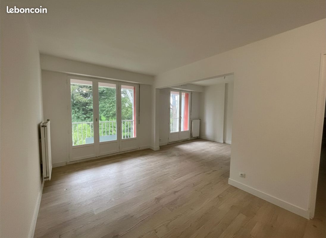 Appartement 3 pièces 70 m² · à Lorient · 70 m² · 914 €
