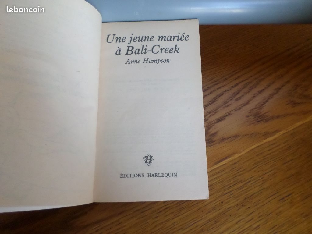 Une Jeune Mariee A Bali Creek anne hampson (image 2)