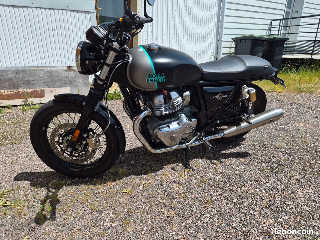 ROYAL ENFIELD Interceptor (image 2)