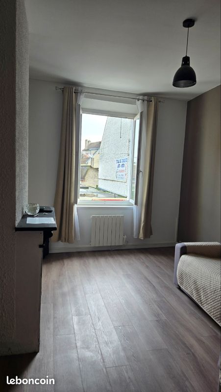 Appartement 1 pièce 28 m² · à Montdidier · 28 m² · 370 €/mois