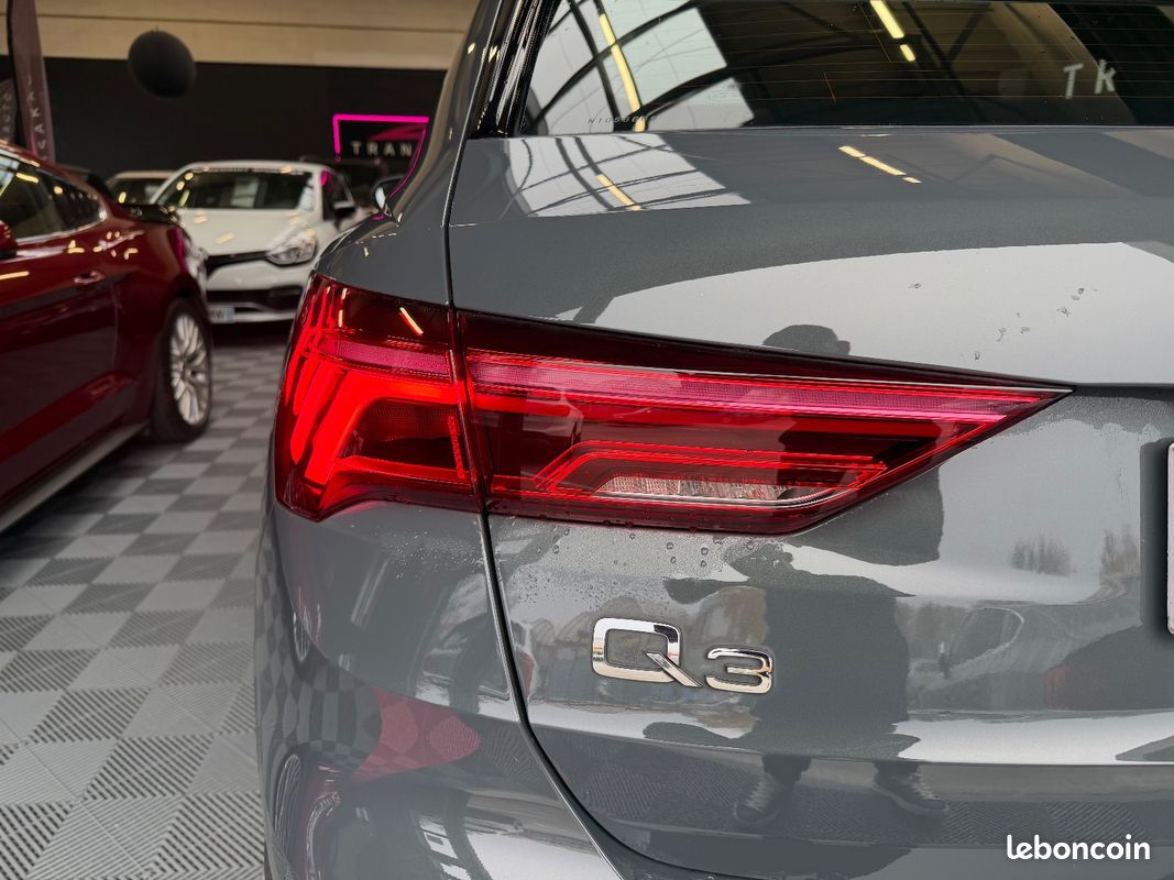 AUDI Q3 35 TFSI 150 ch S tronic 7 Business line (image 8)
