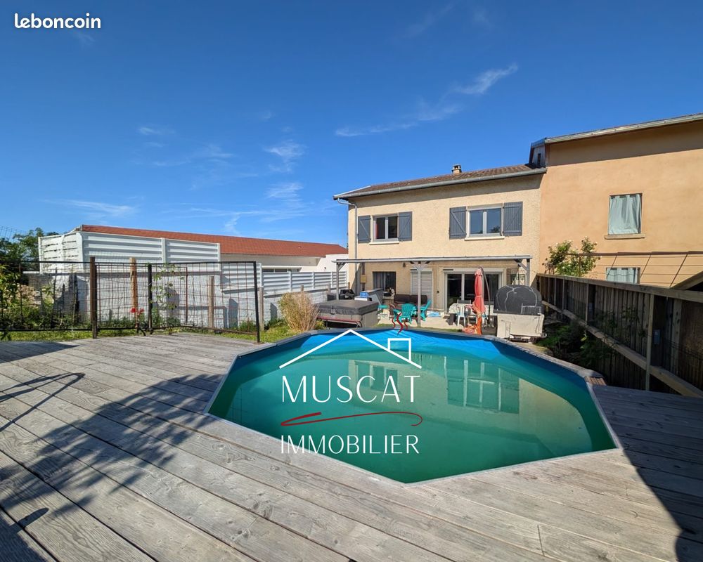 Maison 5 pièces 115 m² · à Four · 115 m² · 309 000 €