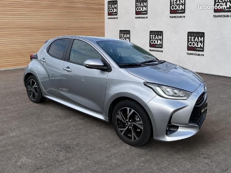 Toyota Yaris 116h Design 5p MC24 (image 7)
