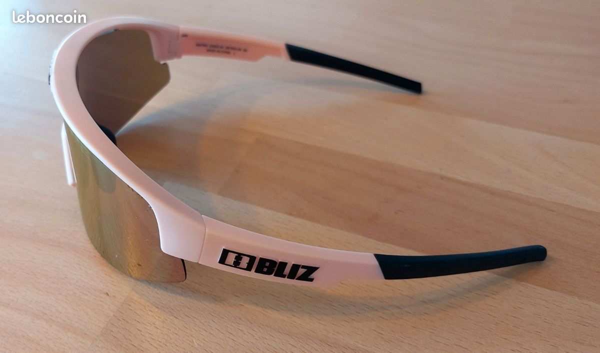 Lunettes de soleil Bliz Matrix rose poudré (image 2)