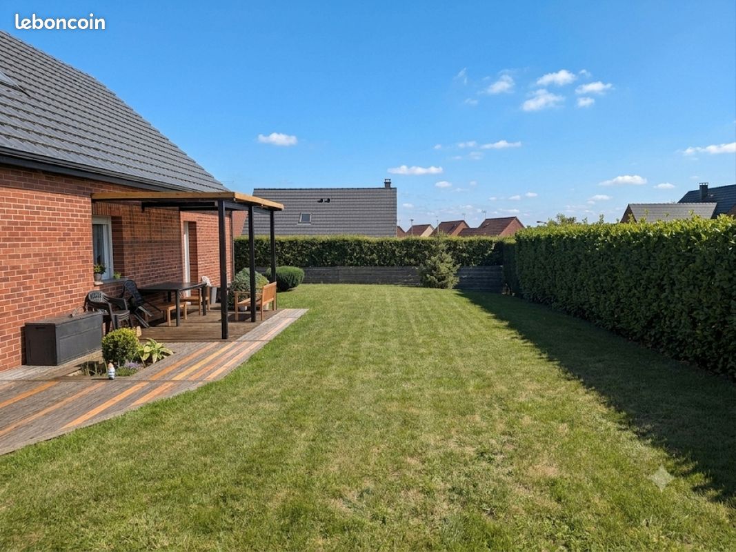 Maison 7 pièces 110 m² · à Artres · 110 m² · 294 000 €
