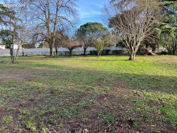 Terrain 811 m² Libourne