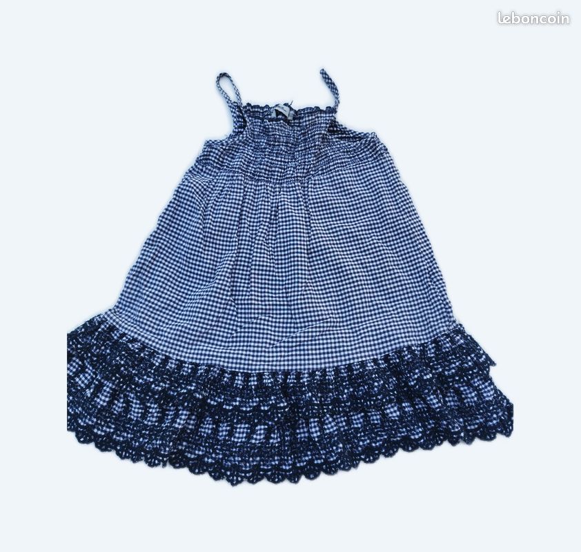 Robe (image 1)