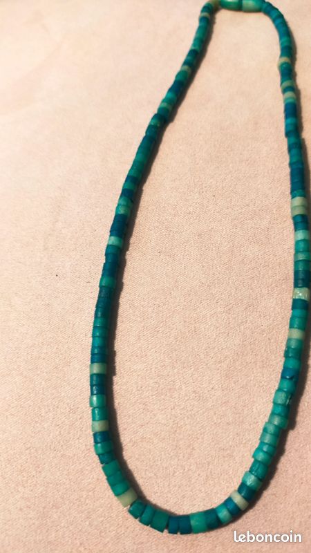Maison Gripoix Hand Made Pate de Verre Beads For Sale at