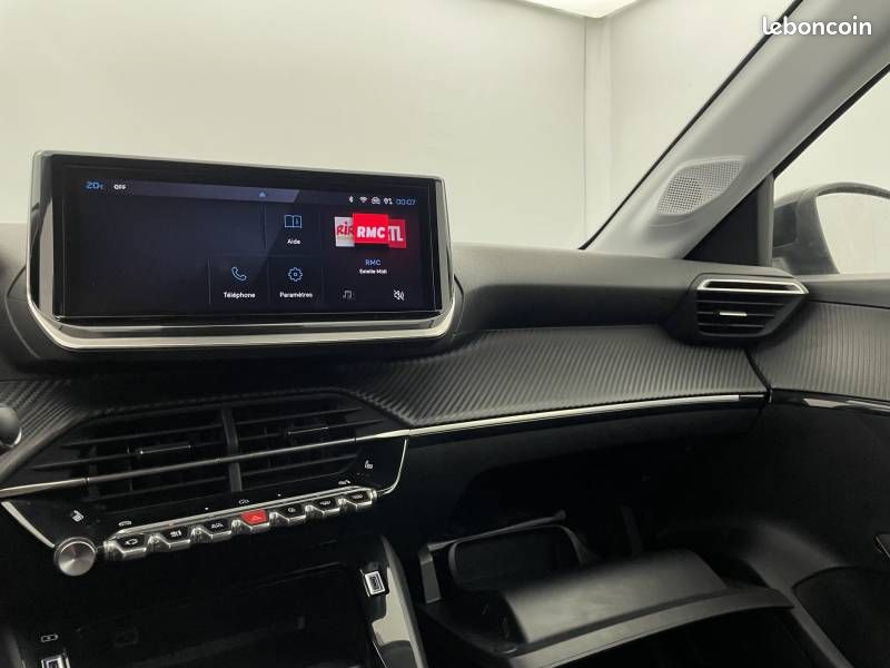 Peugeot 208 100 S&S BVM6 Allure (image 28)
