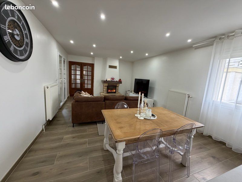 Maison 4 pièces 96 m² · à Roussillon · 96 m² · 139 000 €