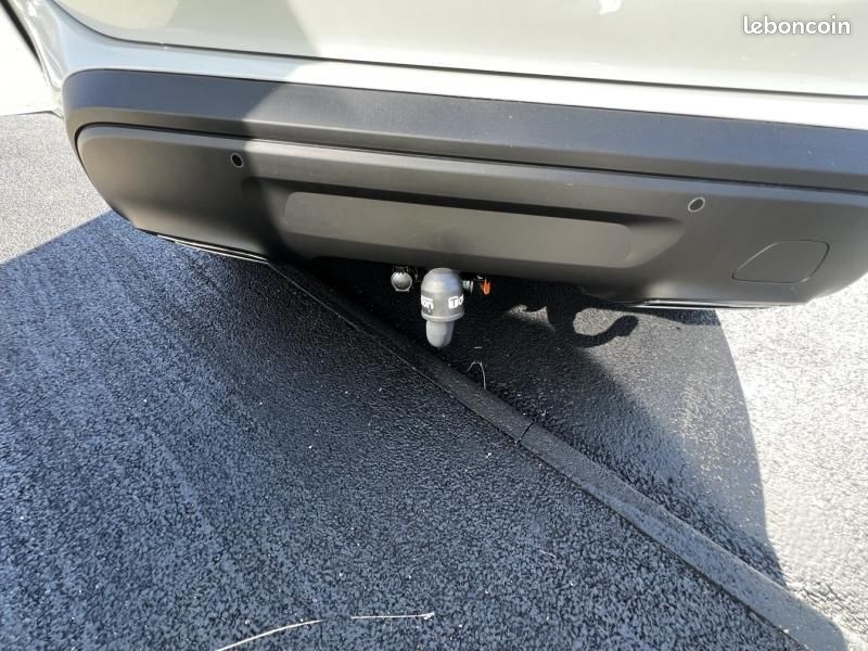 Citroen C5 Aircross Hybrid 225ch C-Series e-EAT8 (image 9)