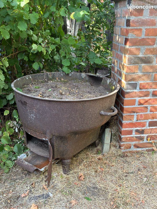 Lessiveuse en fonte « Rosières » (image 1)