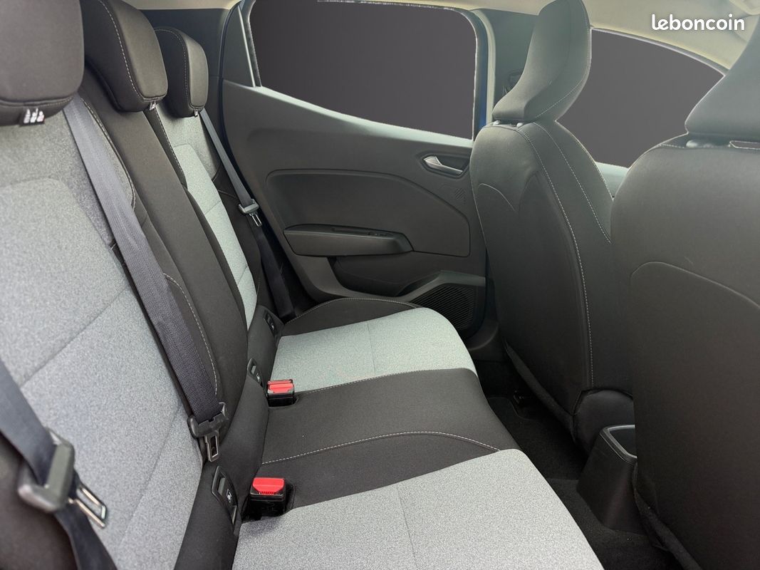 RENAULT CLIO 1.5 dCi 100 Evolution - 13318km - Carplay - Radar Ar - Garantie Renault (image 11)