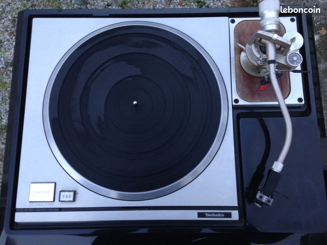Platine tourne disque professionnelle trés haut de gamme TECHNICS (image 1)