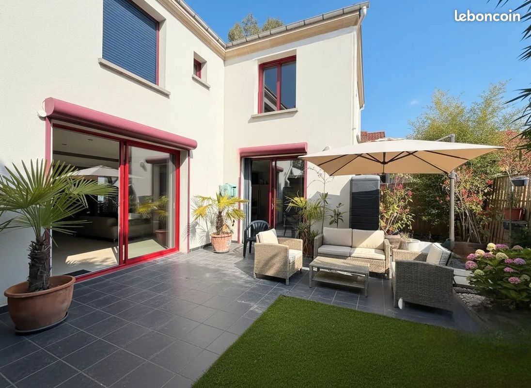 Maison 7 pièces 161 m² · à Créteil · 161 m² · 685 000 €