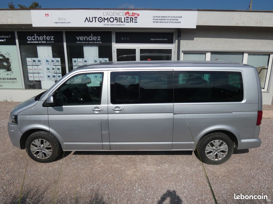 Volkswagen Caravelle PLACES TDI 140CH CONFORTLINE Voitures