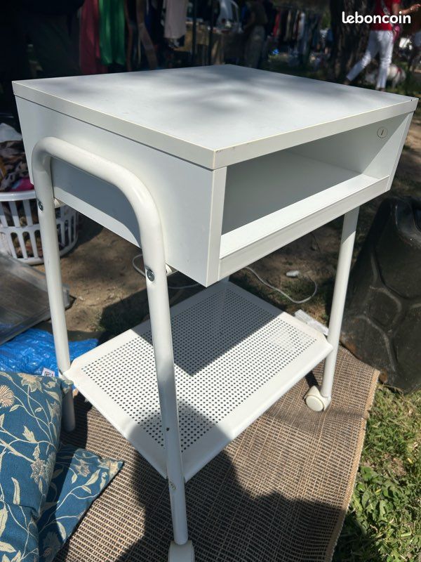 Table de chevet (image 3)