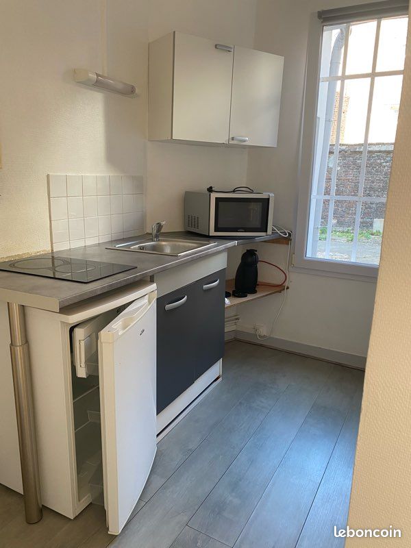 Appartement 2 pièces 16 m² · à Saint-Denis · 16 m² · 383 €/mois